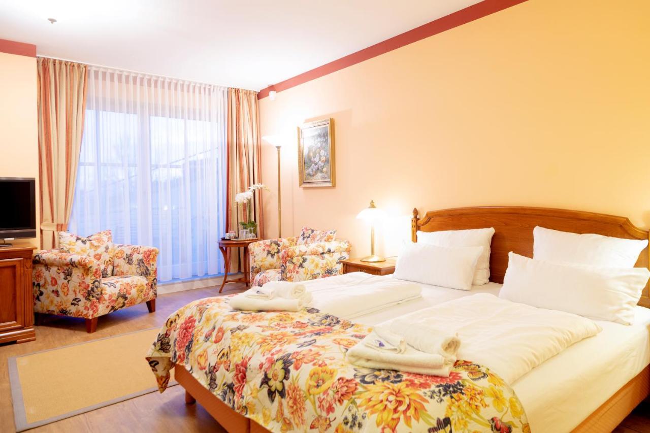 Hotel Villa Monte Vino Potsdam Luaran gambar
