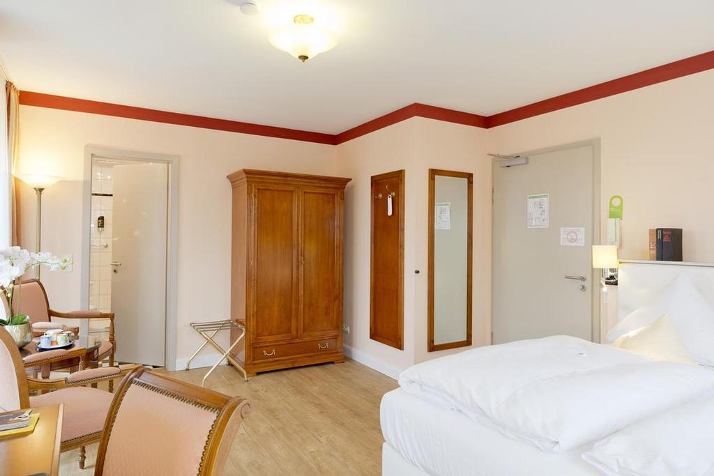 Hotel Villa Monte Vino Potsdam Luaran gambar